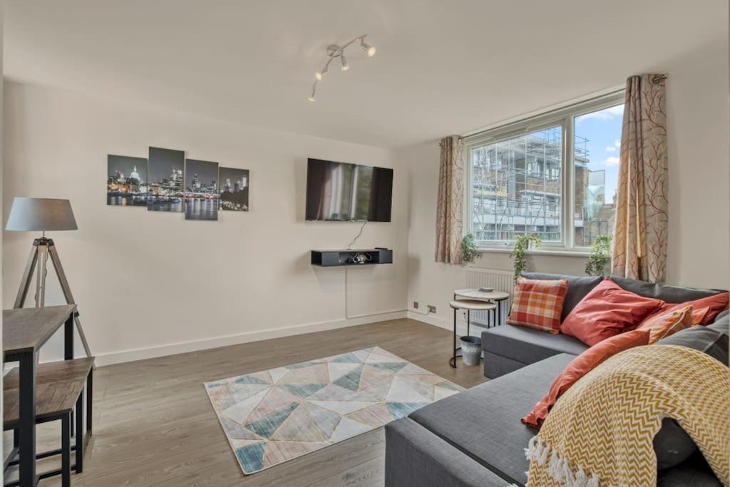 Hidden Gem In Battersea W/ Free Parking Apartment Londra Exterior foto
